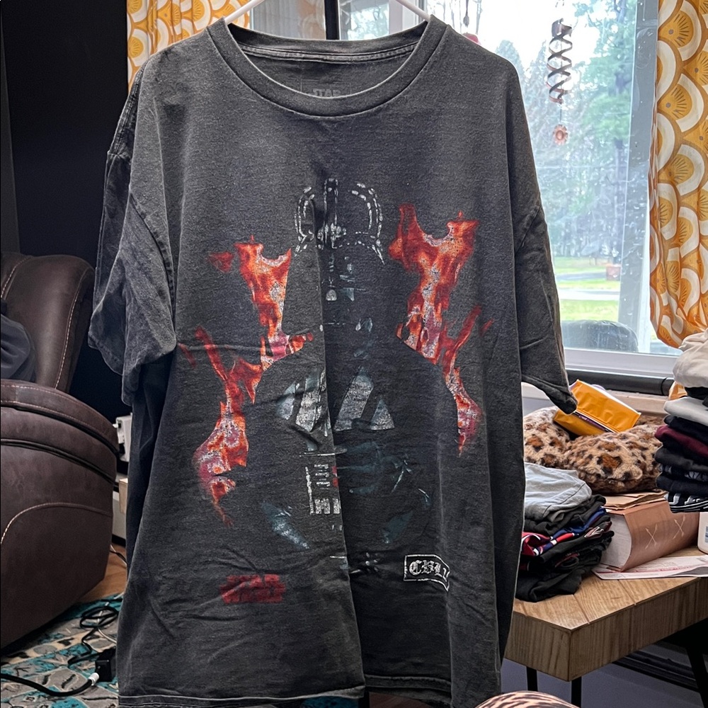 NWOT Star Wars Vintage Wash Graphic Dark Gray T-Shirt